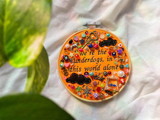 EMPTY GOLD halsey charm embroidery