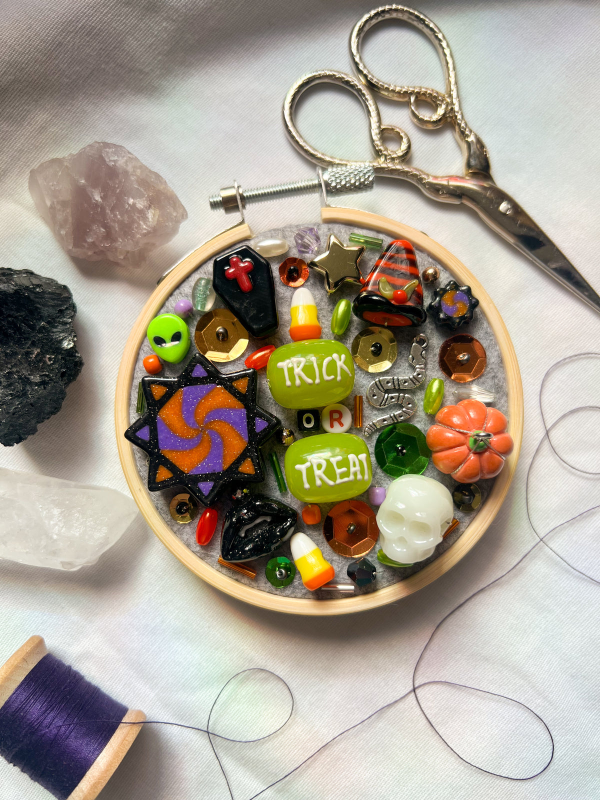 trick or treat halloween mini charm embroidery