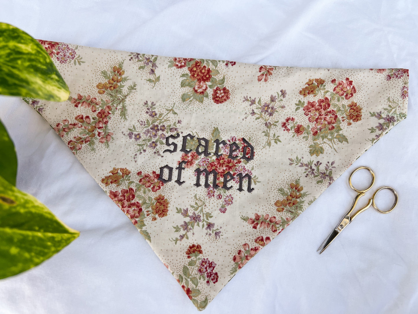 scared of men pet bandana