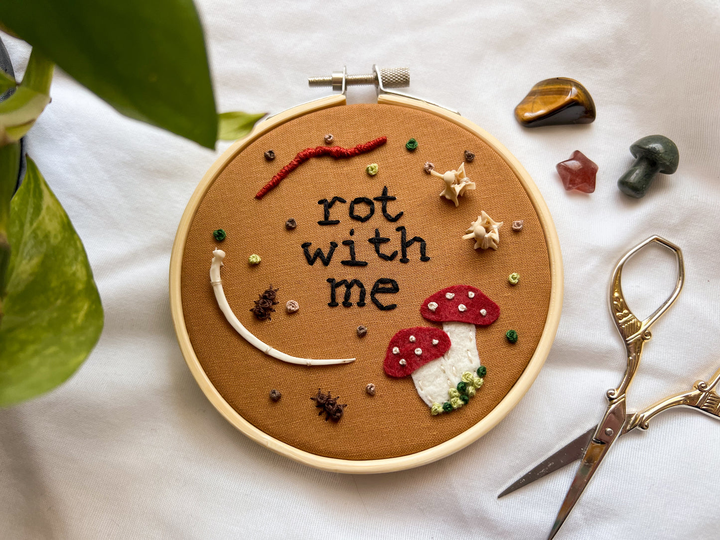 rot with me embroidery