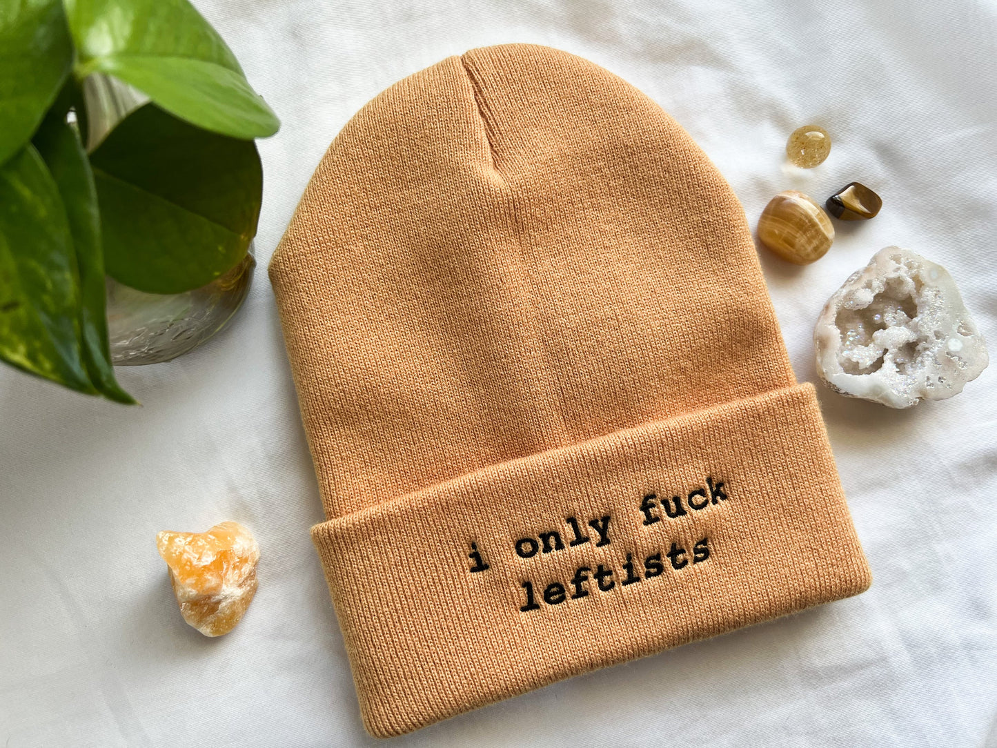 i only fuck leftists beanie