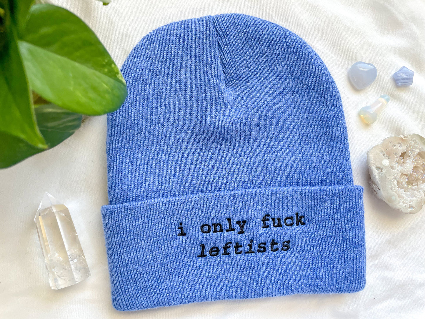 i only fuck leftists beanie